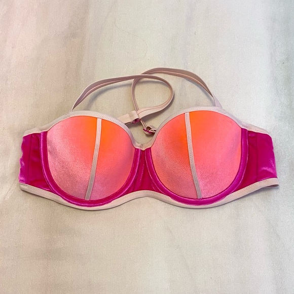 Shade and Shore Velvet Balconet Bikini Top - Picture 3 of 5